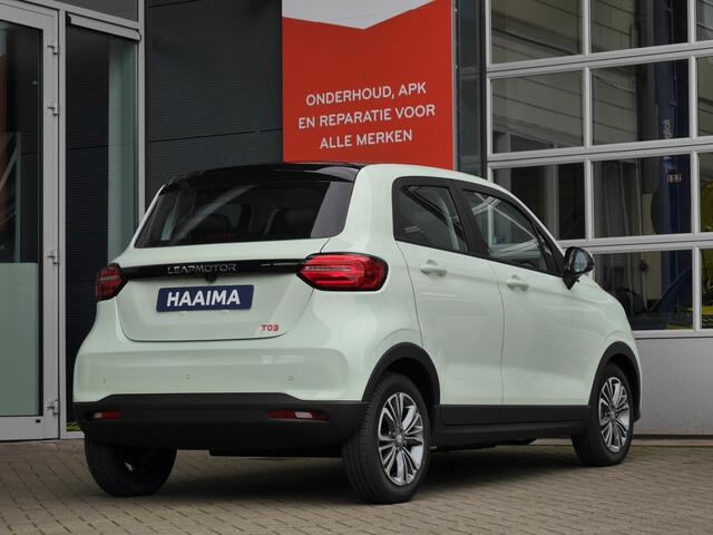 Leapmotor T03 Design 37.3 kWh | Nieuw | Snel leverbaar | Camera | Panoramadak | Adaptive cruise control | Dodehoek detectie | Lichtmetalen velgen