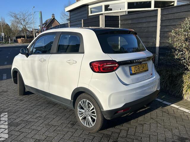 Leapmotor T03 Design 37.3 kWh 95PK Automaat Navigatie, Camera achter, Parkeerhulp achter, Audio, Keyless Start, Lichtmetalen velgen