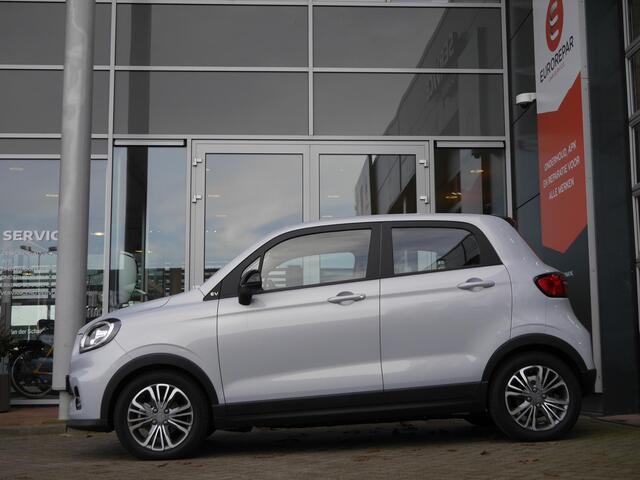 Leapmotor T03 Design 37.3 kWh | Snel leverbaar | Camera | Panorama dak | Adaptieve cruise control | Dodehoek detectie | Lichtmetalen velgen