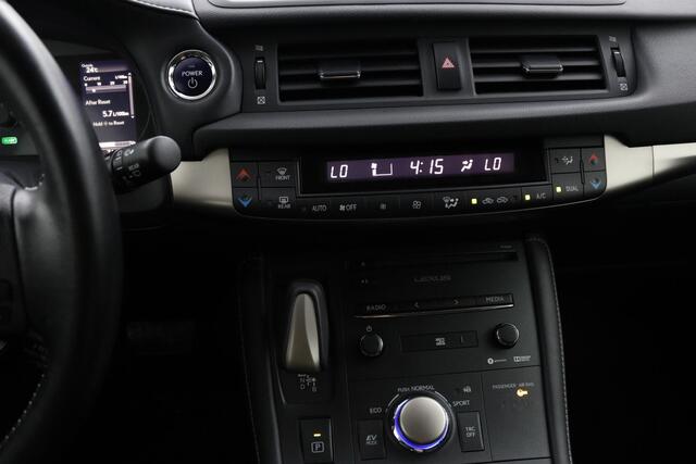 Lexus CT 200h Edition 30 | Adaptive Cruise Control | Lane Assist | Premium Navigatie | DAB