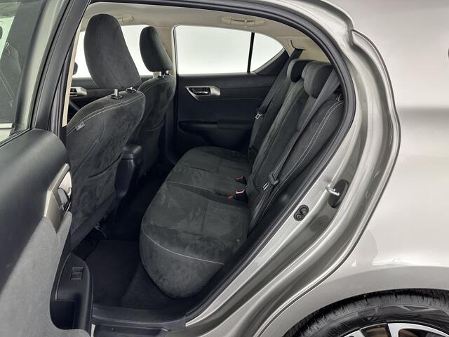 Lexus CT 200h Edition 30 Aut. *FULL-LED | NAVI-FULLMAP | COMFORT-SEATS | CAMERA | KEYLESS | ECC | PDC | CRUISE | 16''ALU | TOWBAR*