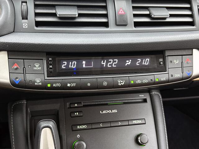 Lexus CT 200h