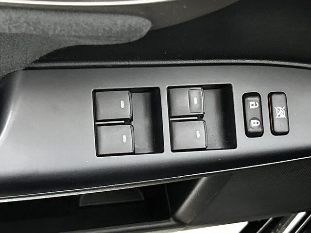 Lexus CT 200h Business Line Pro | Navigatie | Camera | Parkeersensoren | Privacy glass |