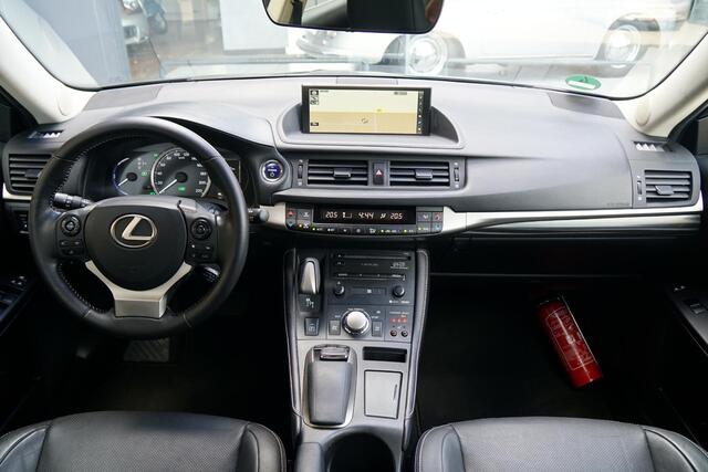 Lexus CT 200h Luxury Line + MARK & LEVINSON / GROOT SCHERM / CAMERA / MEMORY