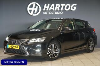 lexus-ct-200h-luxury-line-+-mark-&-