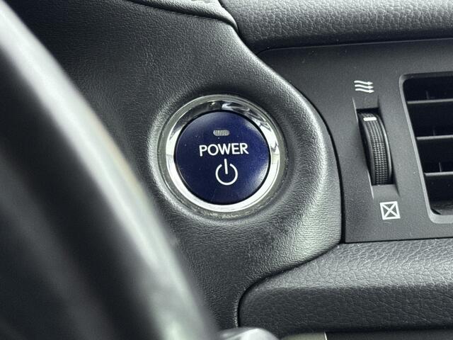 Lexus CT 200h Business Line | Apple/Android Carplay | Parkeersensoren | Achteruitrijcamera |