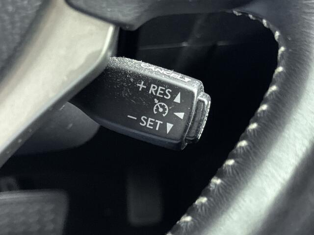 Lexus CT 200h Business Line | Apple/Android Carplay | Parkeersensoren | Achteruitrijcamera |