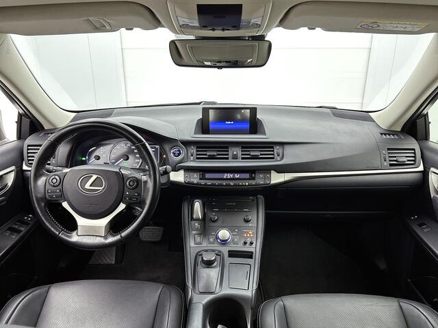 Lexus CT 200h Launch Edition | Leer | Stoelverwarming | Safety System+ | Adaptive Cruise |