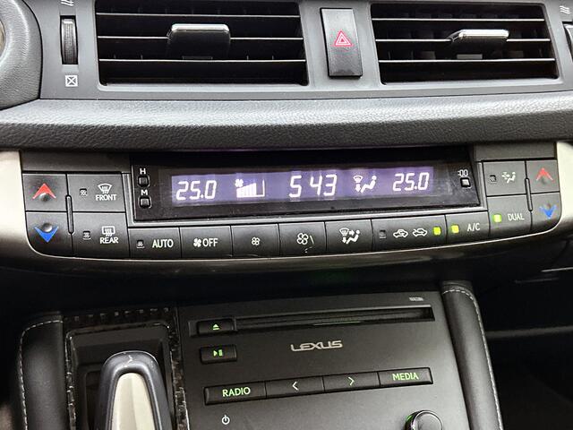 Lexus CT 200h Business Line | Navigatie | Parkeersensoren | Afneembare Trekhaak |