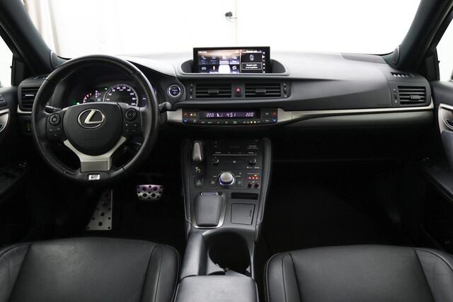Lexus CT 200h F Sport Line | Premium | Mark Levinson | Stoelgeheugen | Schuif-/kanteldak