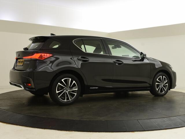 Lexus CT 200h Business Line Pro | LM Velgen | Navigatie | DAB