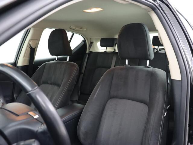 Lexus CT 200h Business Line | Alcantara | Camera | Navigatie | Cruise control | Climate control