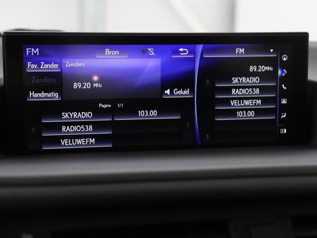 Lexus CT 200h Business Line | Alcantara | Camera | Navigatie | Cruise control | Climate control