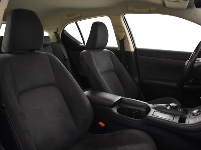 Lexus CT 200h Business Line | Adapt. cruise | Trekhaak | Navigatie |