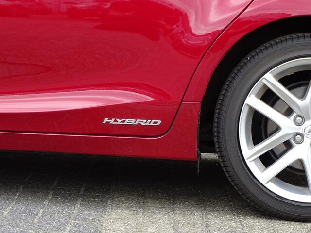 Lexus CT 200h Business Line | 25.950 KM!