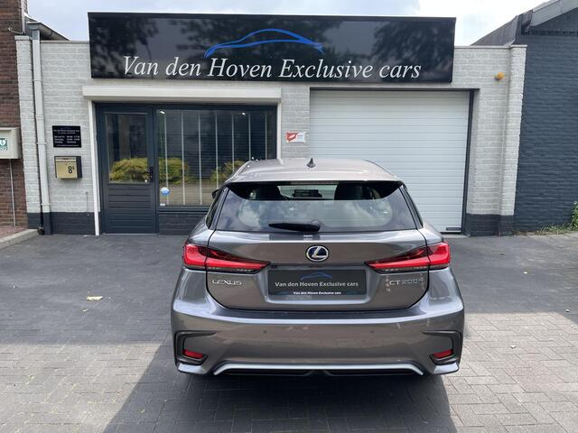 Lexus CT 200h Luxury Line Mark Levinson/Leder/Garantie.