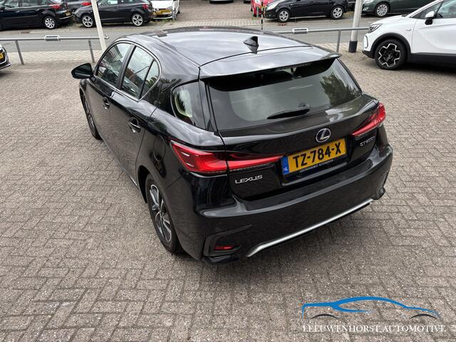 Lexus CT 200h Business Launch Edition, alcantara, camera, cruise, clima, key less, NL-auto