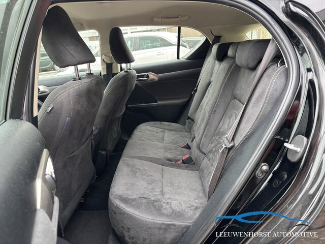 Lexus CT 200h Business Launch Edition, alcantara, camera, cruise, clima, key less, NL-auto