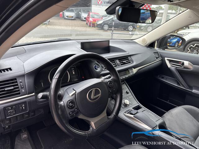 Lexus CT 200h Business Launch Edition, alcantara, camera, cruise, clima, key less, NL-auto