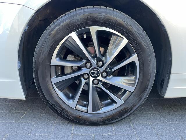Lexus CT 200h Business Line Hybrid Dealer onderhouden Topstaat.