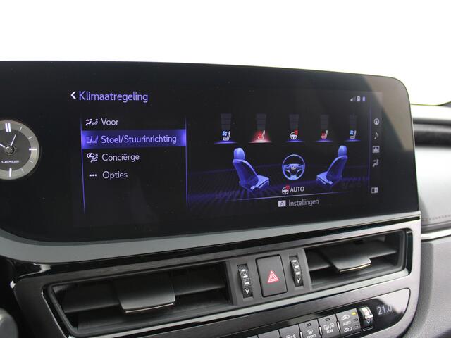 Lexus Es 300h Luxury Line | Facelift model | Stoelverwarming en -ventilatie | Head-up Display | Lexus Link Pro navigatie |