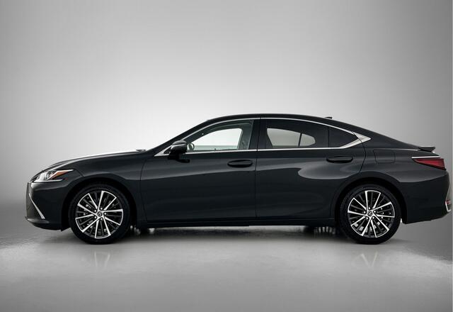 Lexus Es Luxury Line | Lederen bekleding | Open dak | Elektrisch verstelbare voorstoelen | Navi |