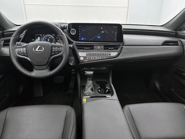 Lexus Es Luxury Line | Lederen bekleding | Open dak | Elektrisch verstelbare voorstoelen | Navi |