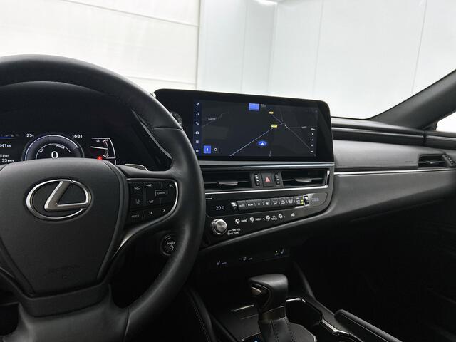 Lexus Es Luxury Line | Lederen bekleding | Open dak | Elektrisch verstelbare voorstoelen | Navi |