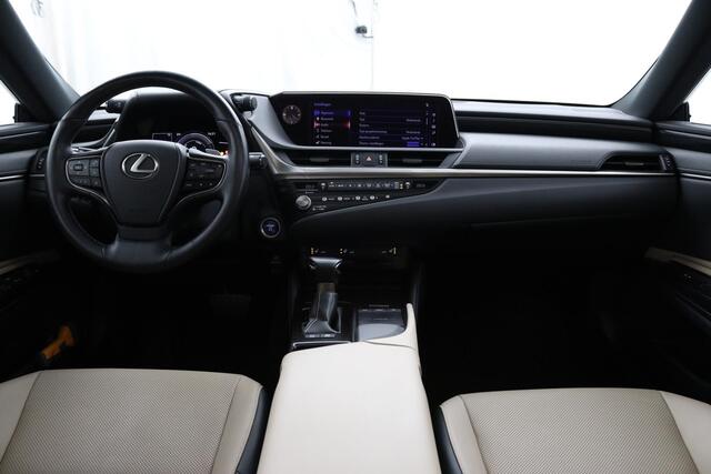 Lexus Es 300h Business Line | Stuurwielverwarming | Blind Spot Monitor | Schuif-/kanteldak | DAB+