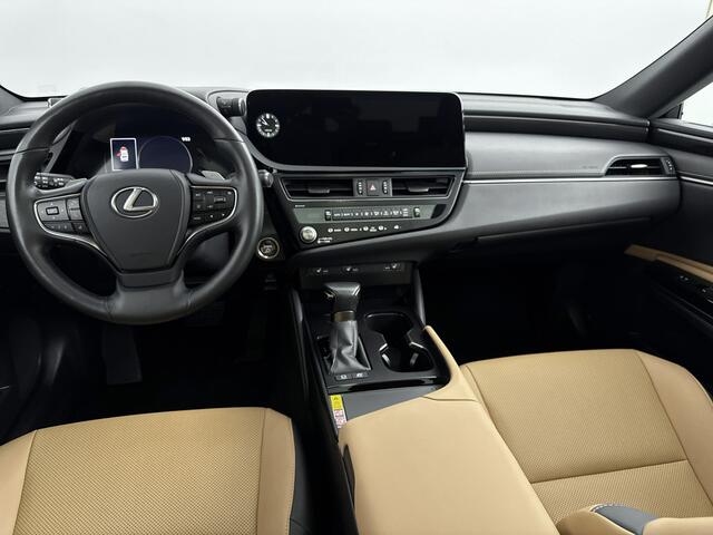 Lexus Es 300h Business Line | Carplay | Stoel- stuurverwarming | Sunroof |