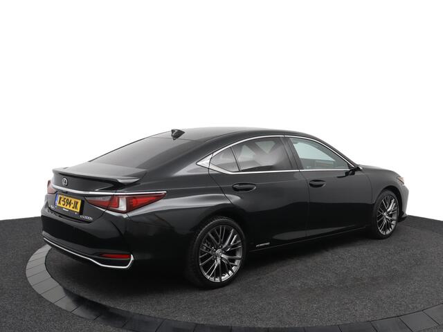 Lexus Es 300h President Line | Full option! | Digitale buitenspiegels | Mark Levinson | Dealeronderhouden