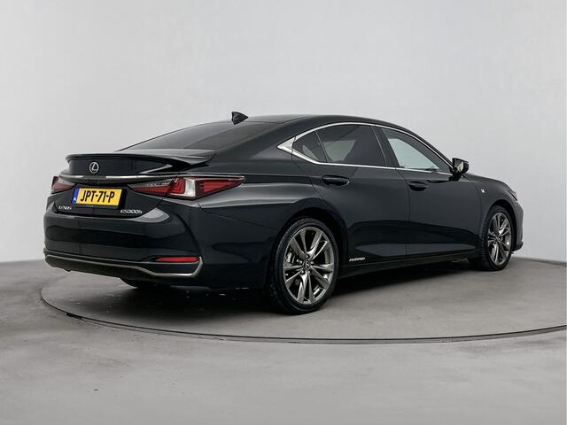 Lexus Es 300h F Sport Line Limited | Mark Levinson | Head-Up | Adaptive Cruise |