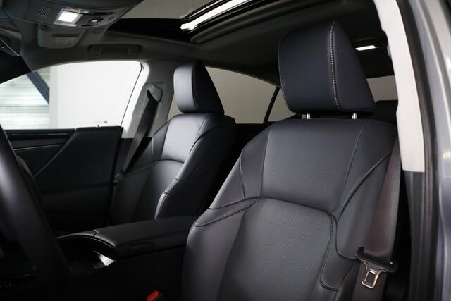 Lexus Es 300h Business Line