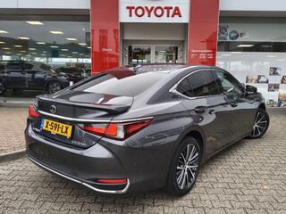 lexus-es-300h-business-line--el.-s