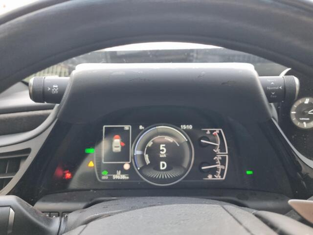 Lexus Es 300h President Line