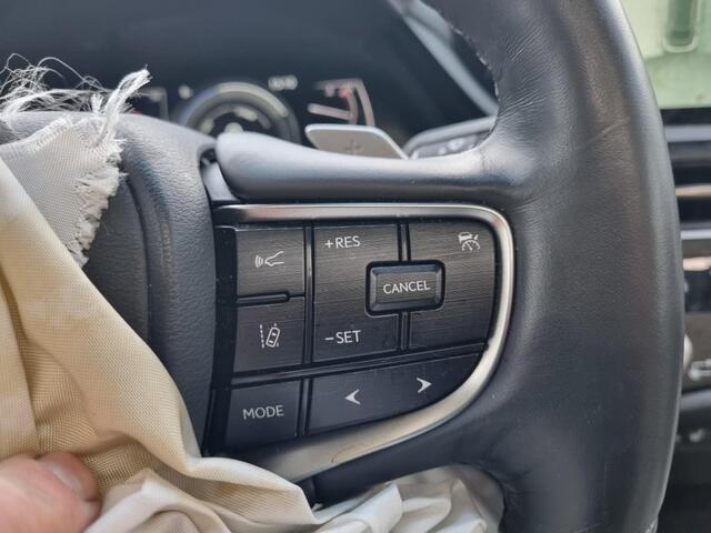 Lexus Es 300h President Line