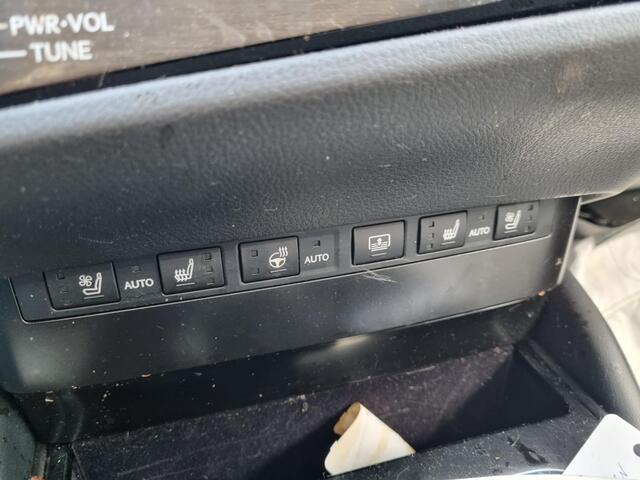 Lexus Es 300h President Line