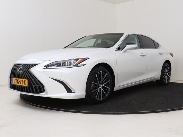 Lexus Es 300h 35th Edition |Sunroof |Lederen Bekleding | Apple Carplay & Android Auto |