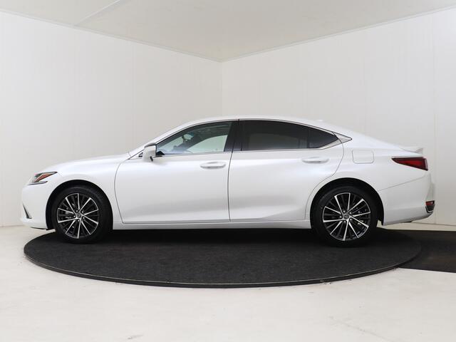 Lexus Es 300h 35th Edition |Sunroof |Lederen Bekleding | Apple Carplay & Android Auto |