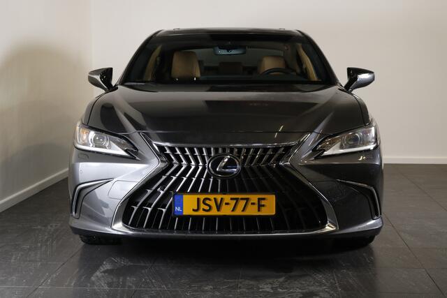 Lexus Es 300h 35th Edition