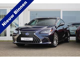 lexus-es-300h-hybrid-president-line