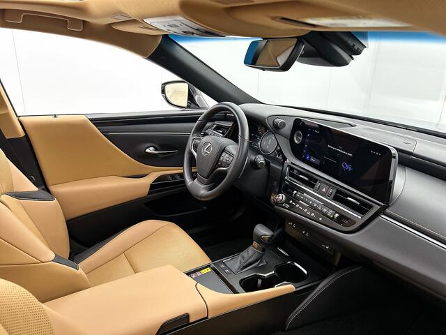 Lexus Es 300h Business Line | BTW Voertuig | Eerste eigenaar | Premium uitgevoerd |