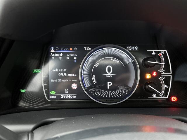 Lexus Es 300h Business Line Onderweg-naar-dealer