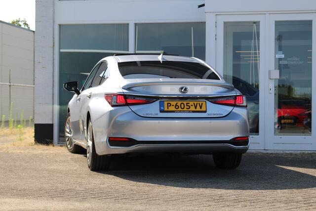 Lexus Es 300h Hybrid President Line I NL-auto! Trekhaak I Facelift I Mark Lev. I Open dak