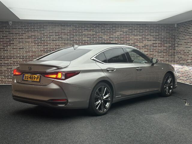 Lexus Es 300h F Sport Premium UNIEK. DAKKIE