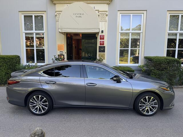 Lexus Es 300h Preference Line Business