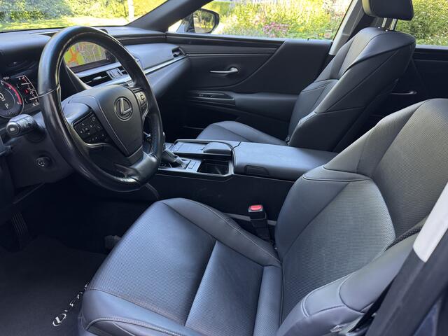 Lexus Es 300h Preference Line Business