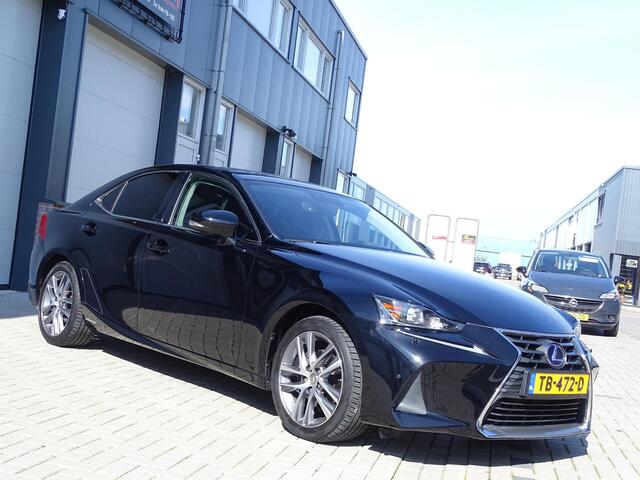 Lexus IS 300h Hybrid Business Line Automaat, Navigatie, Multimedia, Airco/ECC, CruiseControl, Multifunctioneel stuur, Parkeersensoren, LM-Velgen