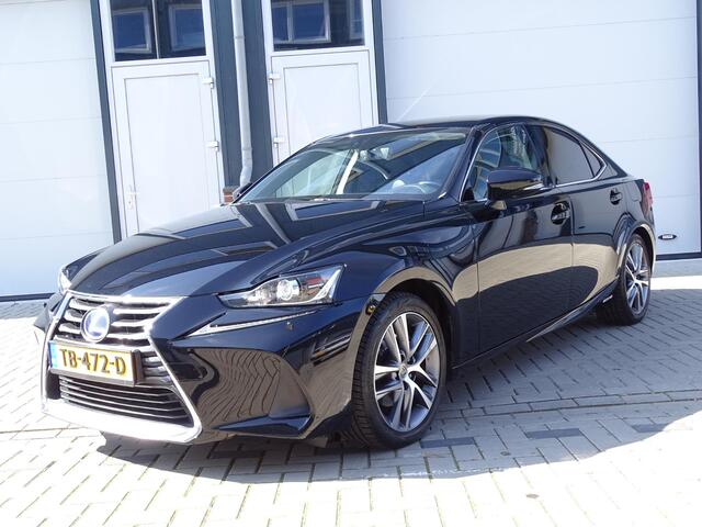 Lexus IS 300h Hybrid Business Line Automaat, Navigatie, Multimedia, Airco/ECC, CruiseControl, Multifunctioneel stuur, Parkeersensoren, LM-Velgen