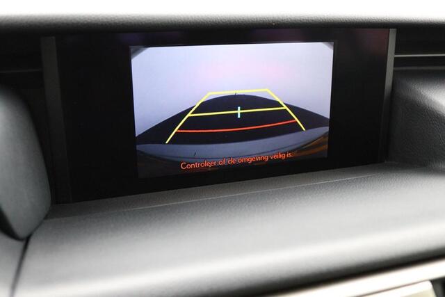 Lexus IS 300h Hybrid Business Line | Dealeronderhouden | Parkeersensoren | Regensensor |